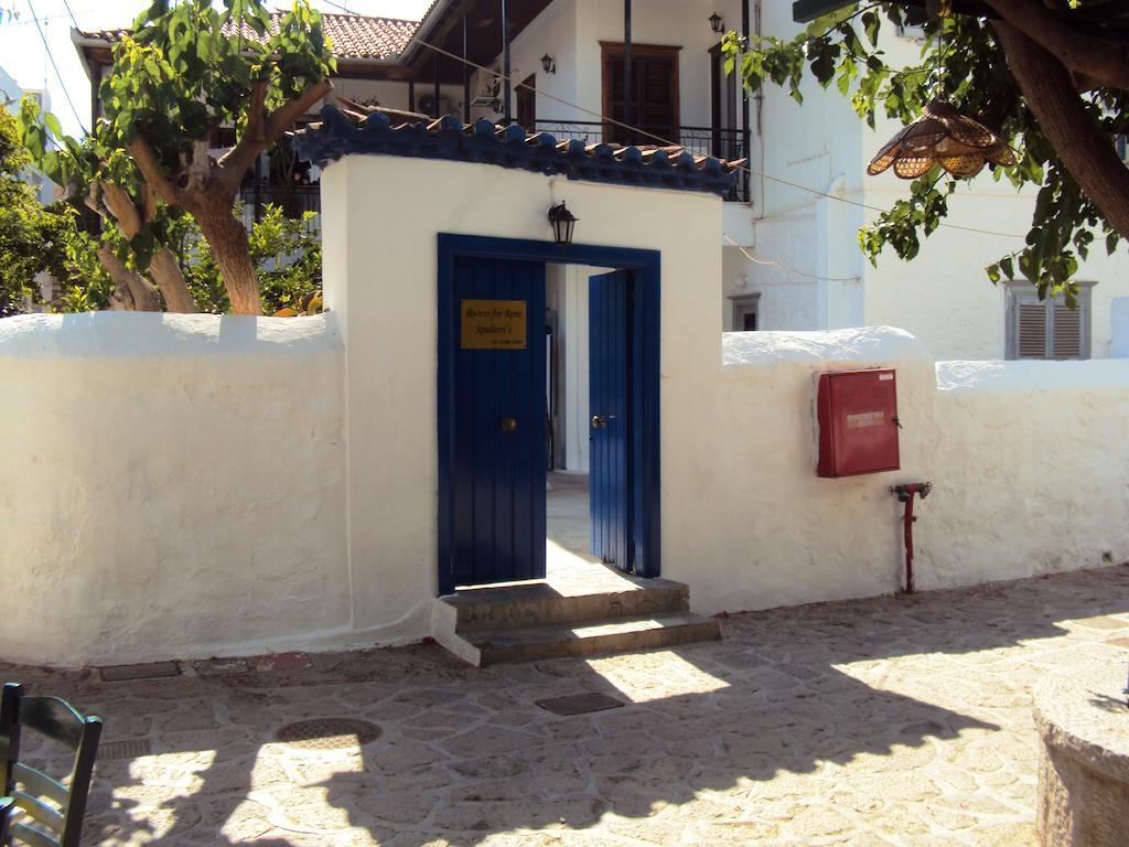 Spalieri Rooms Hydra  Bagian luar foto